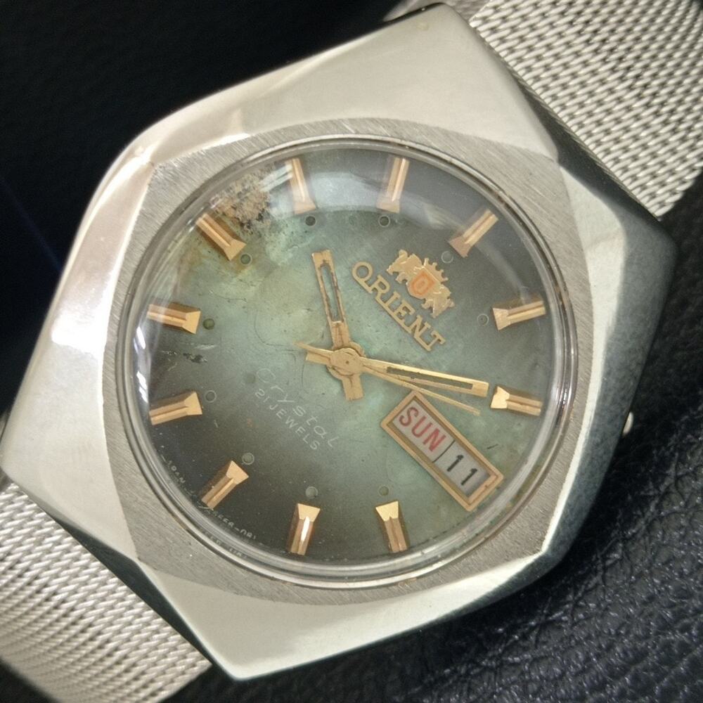 Vintage 1990 Orient Automatic Mens Silver Watch W/daydate & Green accents